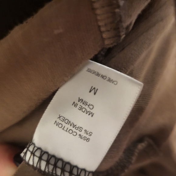 New York & Company Street Soho Women's 3/4 sleeves midi bodycorn camo dress - Picture 3 of 14